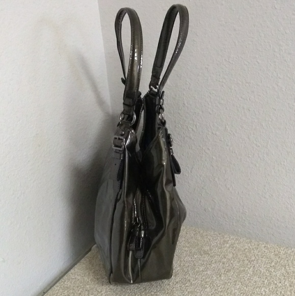 Coach Maggie Madison Patent Leather Bag - Picture 4 of 7